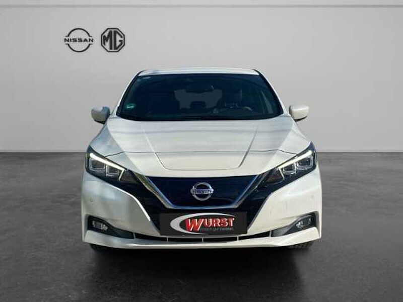 Nissan Leaf Tekna 40 kWh MY19 Winterpaket  Tech. Paket Bose Soundsystem