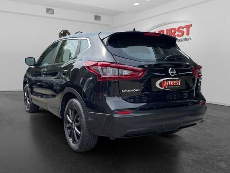 Nissan Qashqai Acenta Automatik 160PS DCT Rückfahrkamera Navi Carplay