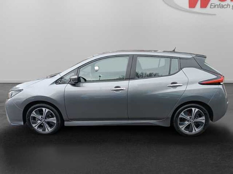 Nissan Leaf Acenta 40 kWh I-Key Sitzheizung Rückfahrkamera CarPlay Klimaautomatik