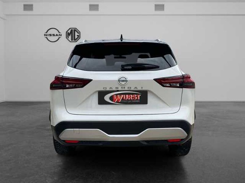 Nissan Qashqai Premiere Edition 1.3 DIG-T Winterpaket Navi AVM PNG