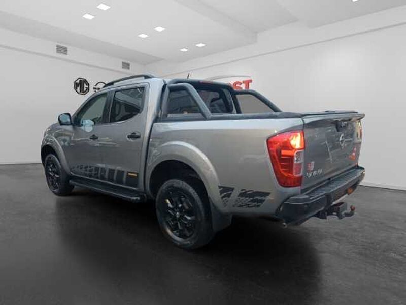 Nissan Navara NP300 N-Guard Double Cab 4x4 2.3 dCi EU6d-T AHK Navi AVM LED Sperrdiff. NP300 N-Guard Double Cab 4x4 2.3 dCi EU6d-T AHK Navi AVM LED Sperrdiff.