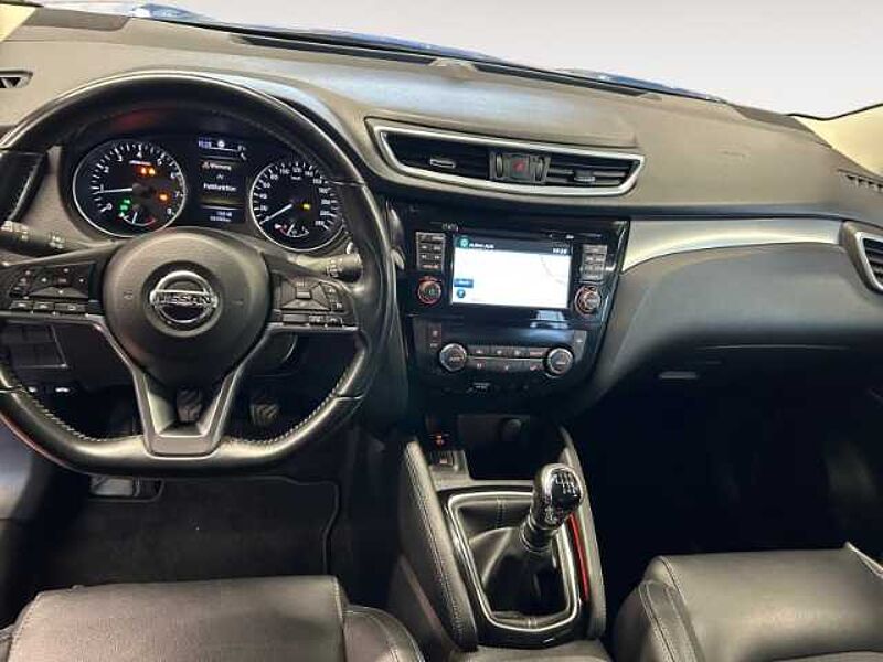 Nissan Qashqai Tekna 1.3 360Kamera PDC NAVI Panorama